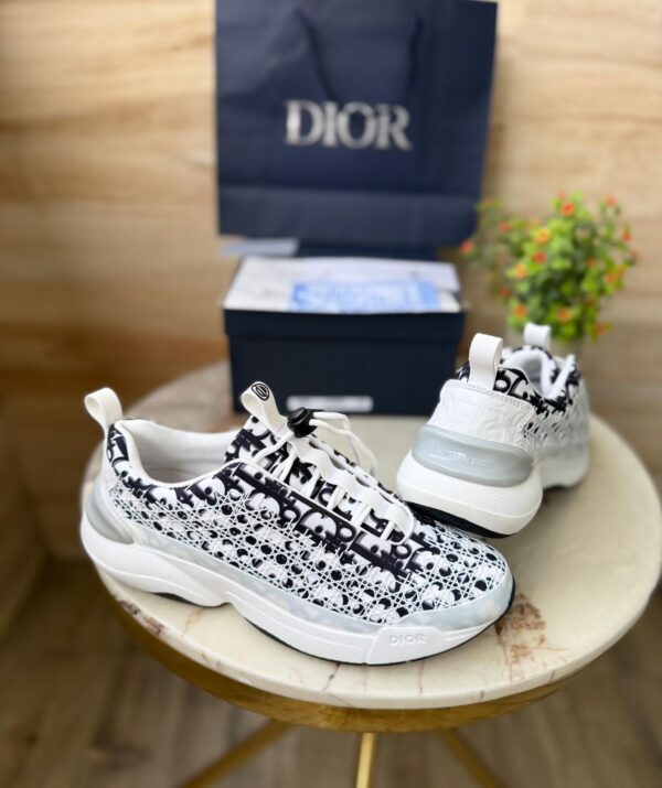 CHRISTIAN DIOR - Image 2