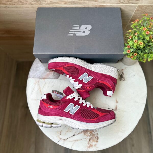 NEW BALANCE 2002r cherry Bordeaux - Image 6