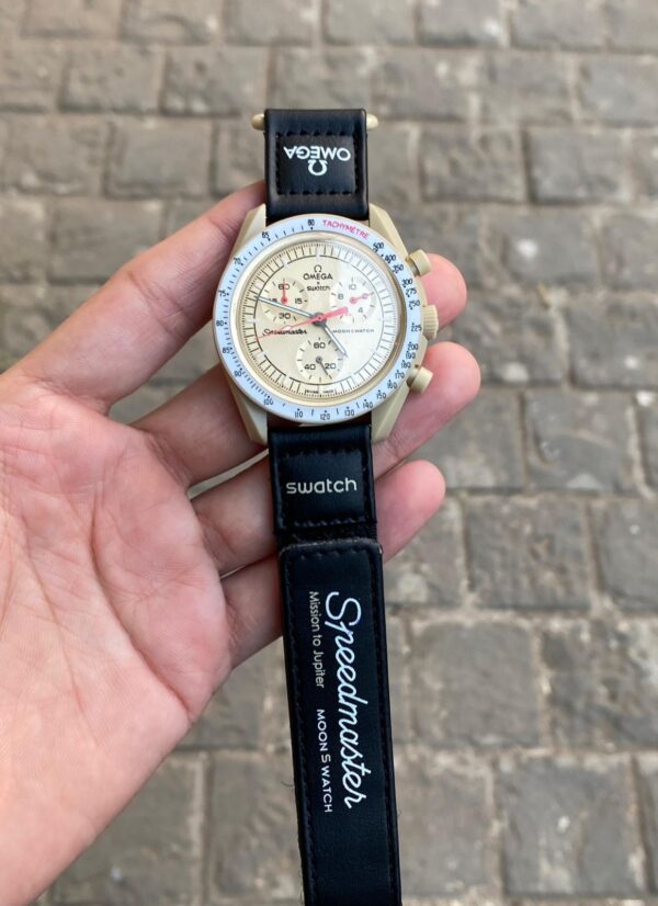 Omega x Swatch Speedmaster MoonSwatch - Image 11