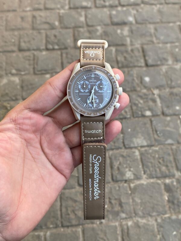 Omega x Swatch Speedmaster MoonSwatch - Image 4