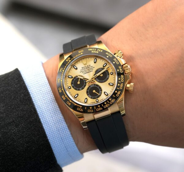 Rolex Oyster Perpetual "MOTLEY UNIQUE VERSION" GOLD COLOR - Image 3