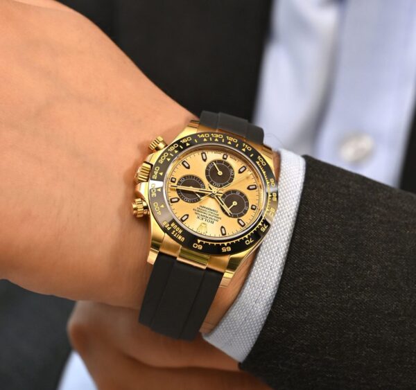 Rolex Oyster Perpetual "MOTLEY UNIQUE VERSION" GOLD COLOR - Image 5