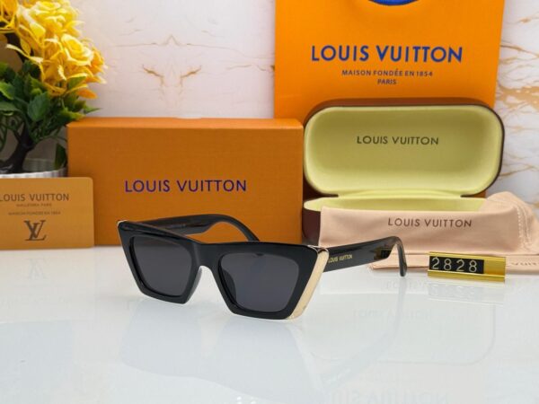 Louis Vuitton Premium Imported Sunglass - Image 3