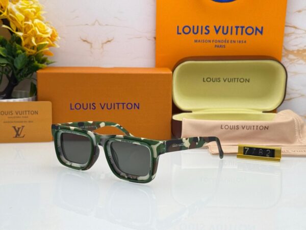 Louis Vuitton Premium Imported Sunglass - Image 2